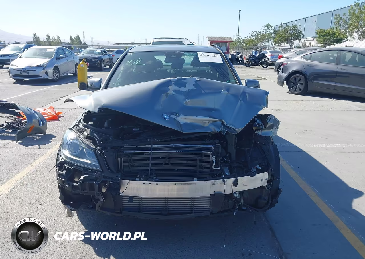 2013 Mercedes-Benz C 250 Sport VIN:WDDGF4HB8DR255481 - 13