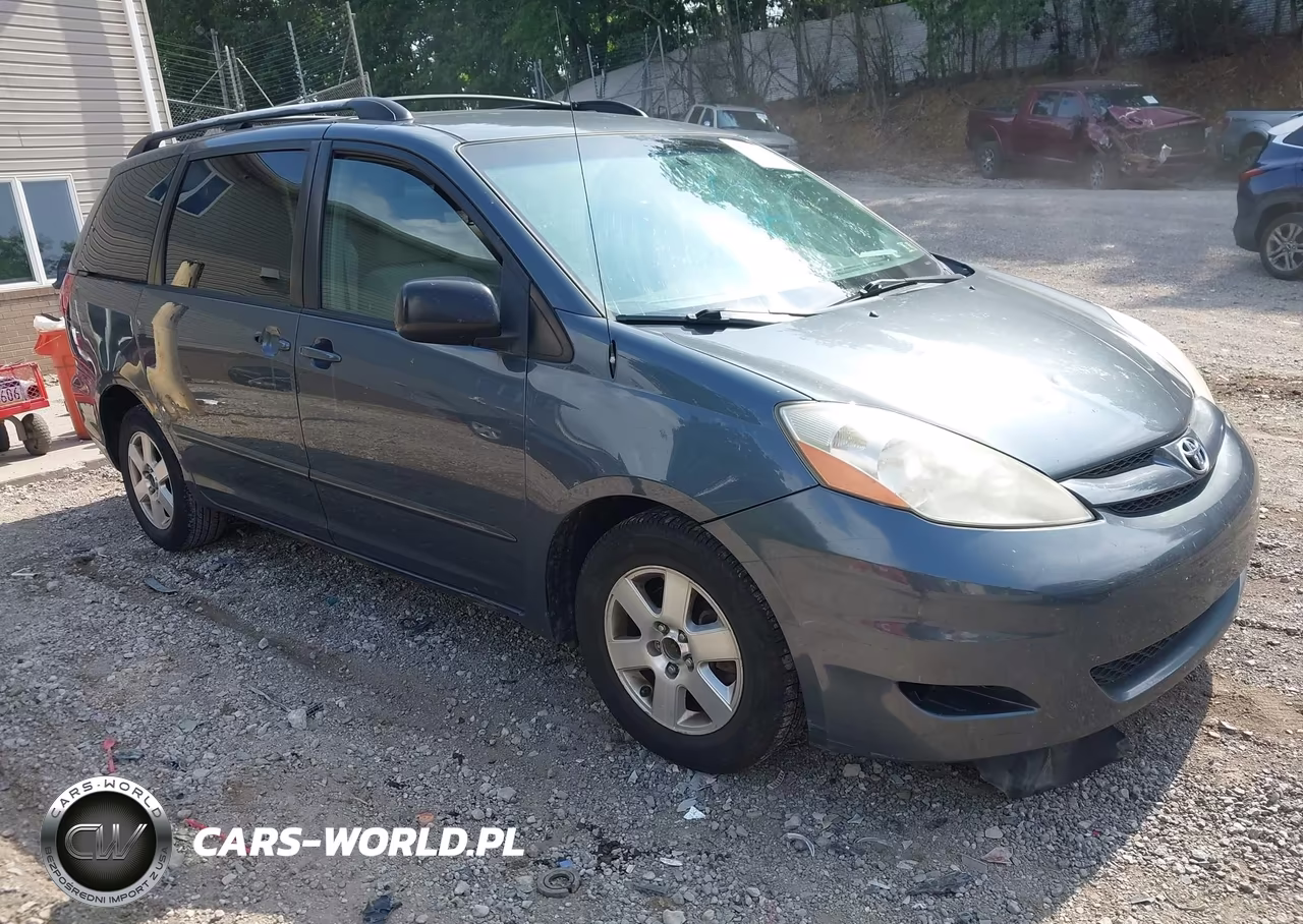 2009 Toyota Sienna Le