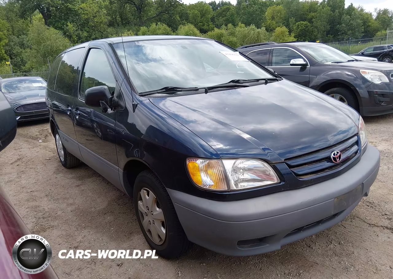 2001 Toyota Sienna Ce