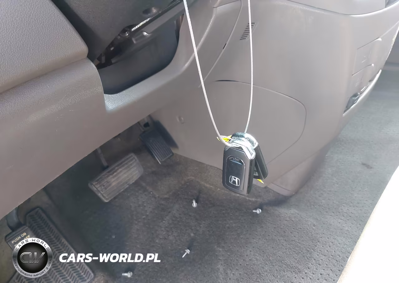 2015 Honda Odyssey Ex-L VIN:5FNRL5H67FB110672 - 11