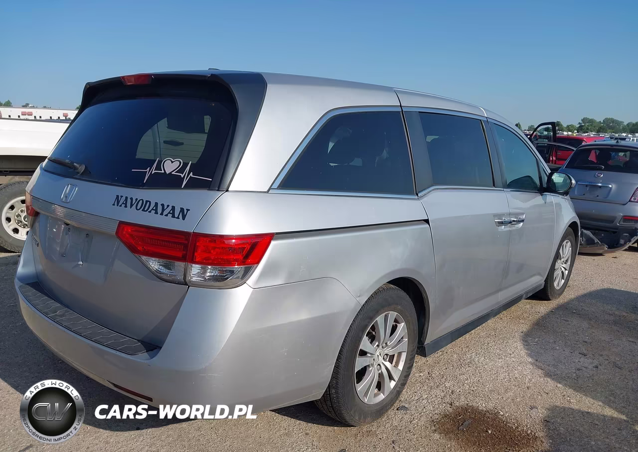 2015 Honda Odyssey Ex-L VIN:5FNRL5H67FB110672 - 4