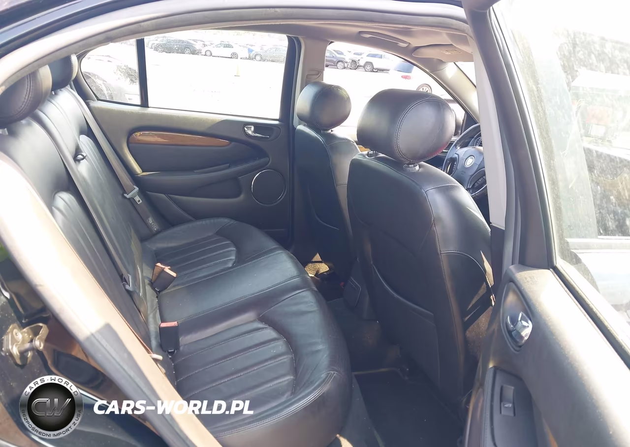 2003 Jaguar X-Type 2.5 VIN:SAJEA51D73XC96734 - 8