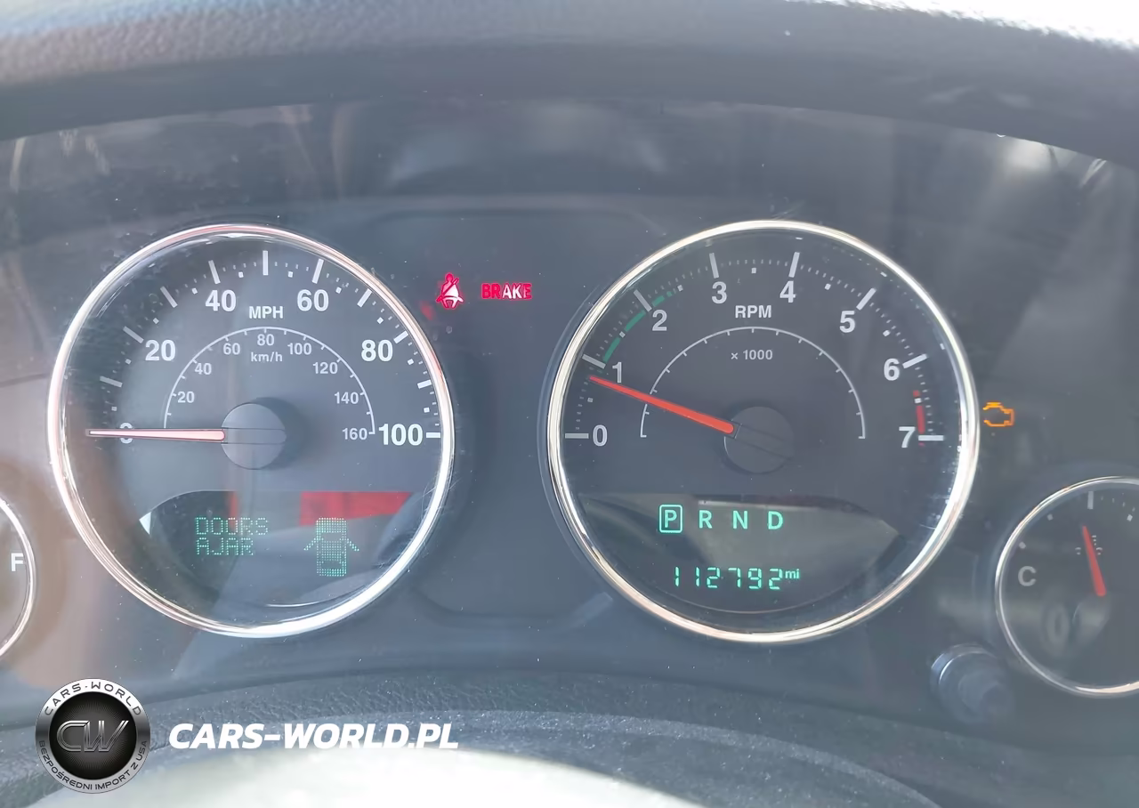 2017 Jeep Wrangler Unlimited Big Bear VIN:1C4BJWDG8HL694964 - 7