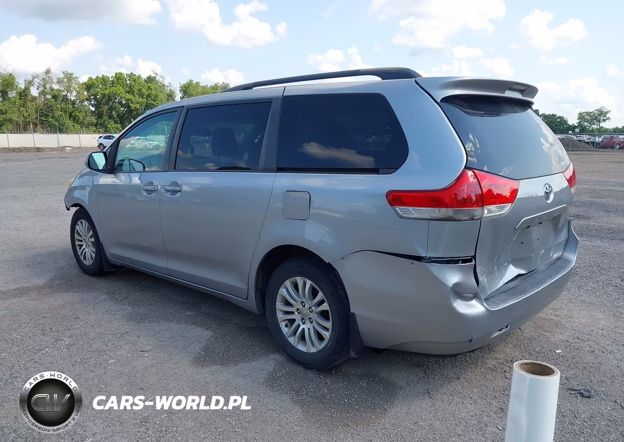 2012 Toyota Sienna Xle V6 8 Passenger VIN:5TDYK3DC9CS216093 - 3