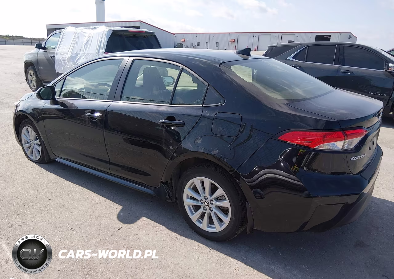 2026 Toyota Corolla Hybrid Hybrid Le VIN:JTDBCMFE8T3115040 - 3