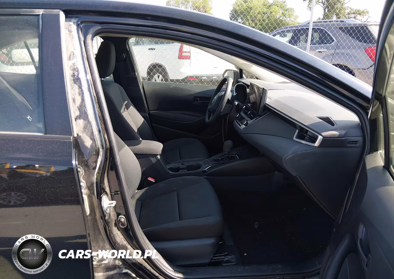 2026 Toyota Corolla Hybrid Hybrid Le VIN:JTDBCMFE8T3115040 - 5