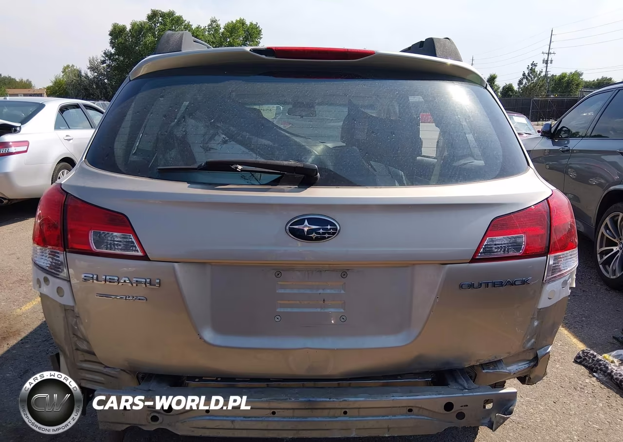 2014 Subaru Outback 2.5I VIN:4S4BRCAC8E3322332 - 17