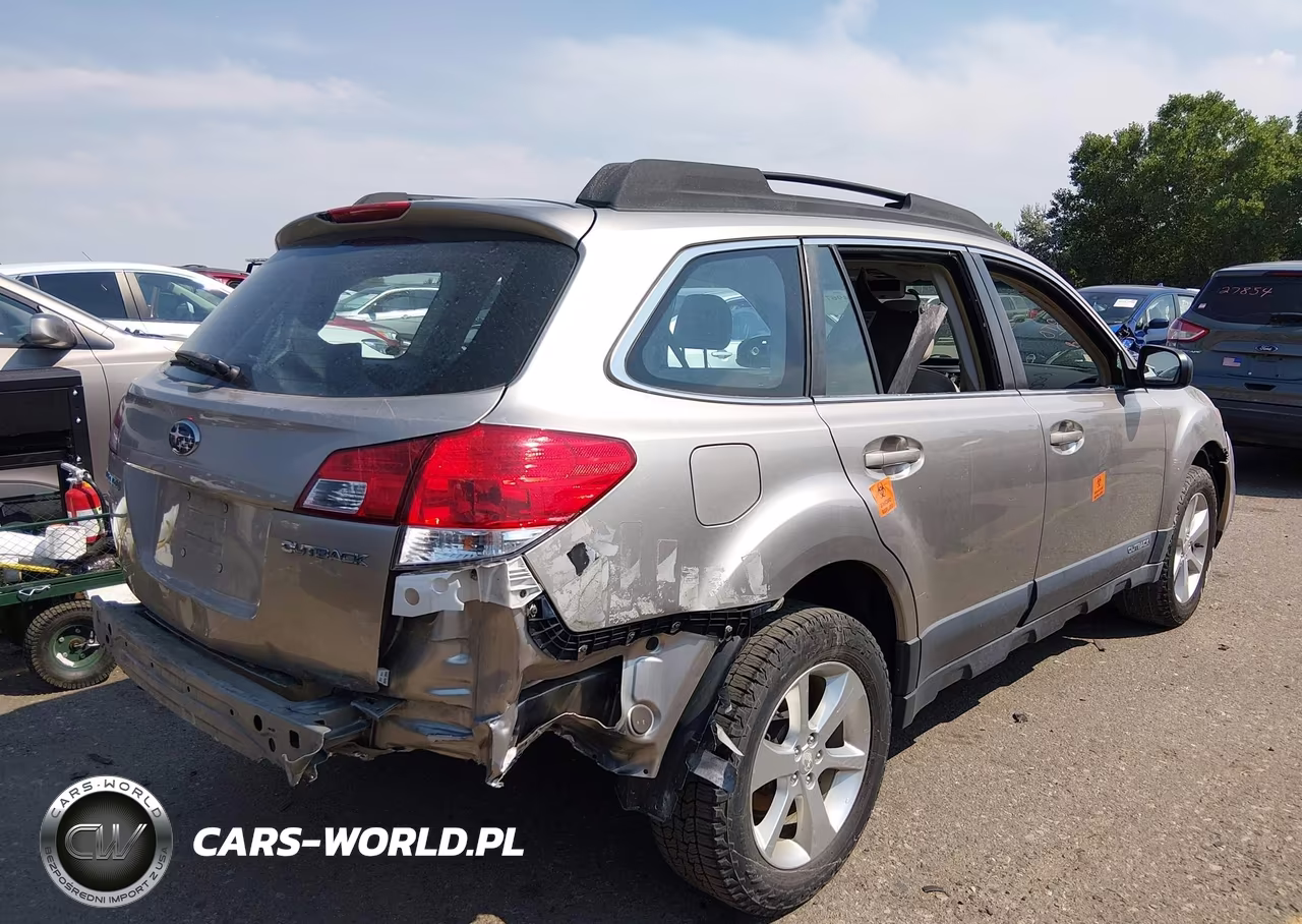 2014 Subaru Outback 2.5I VIN:4S4BRCAC8E3322332 - 4