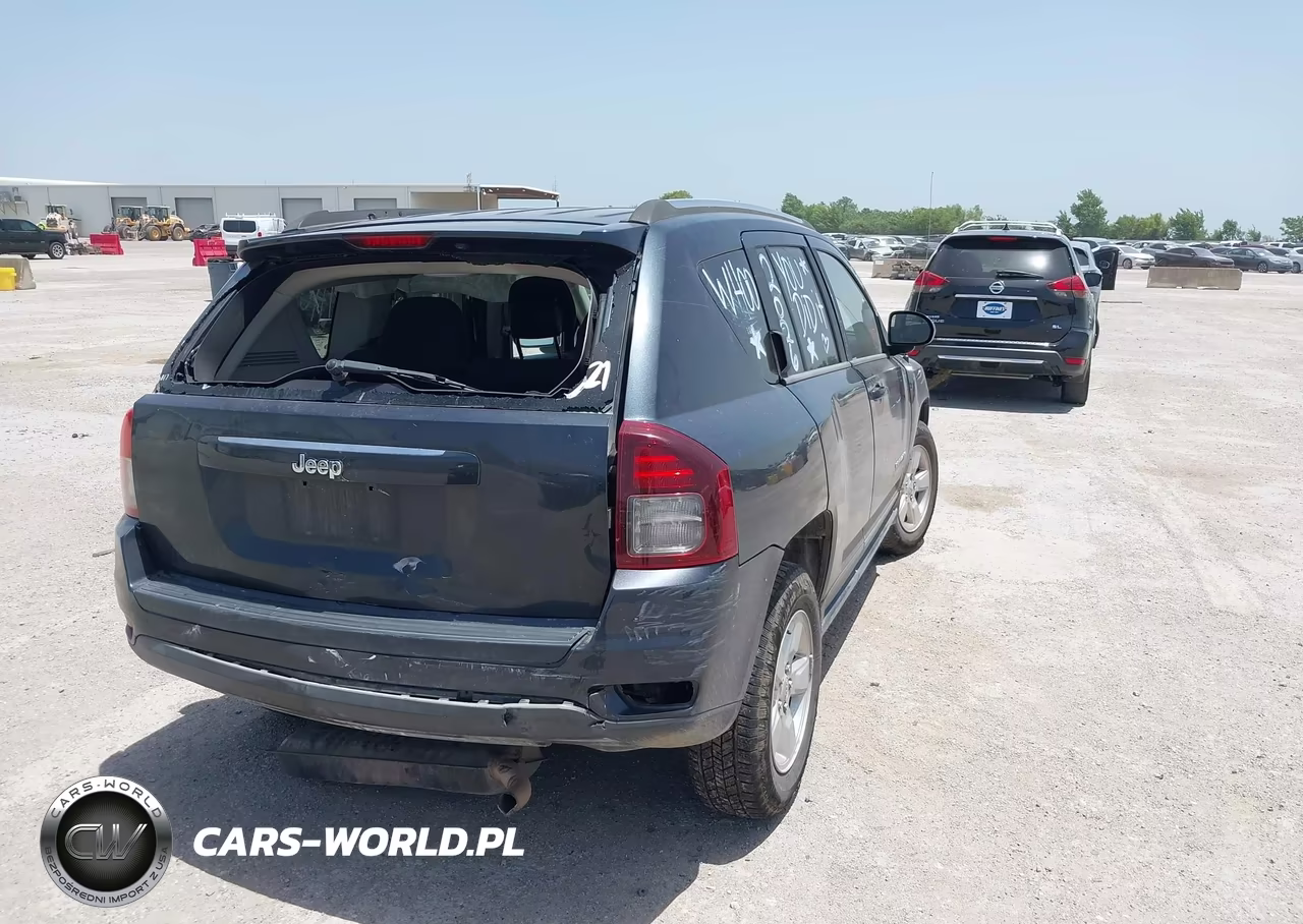 2014 Jeep Compass Sport VIN:1C4NJCBA7ED727470 - 4