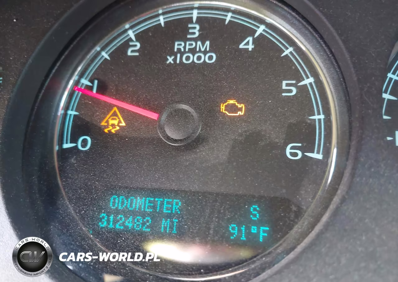 2011 Chevrolet Suburban Ltz VIN:1GNSKKE38BR367347 - 16