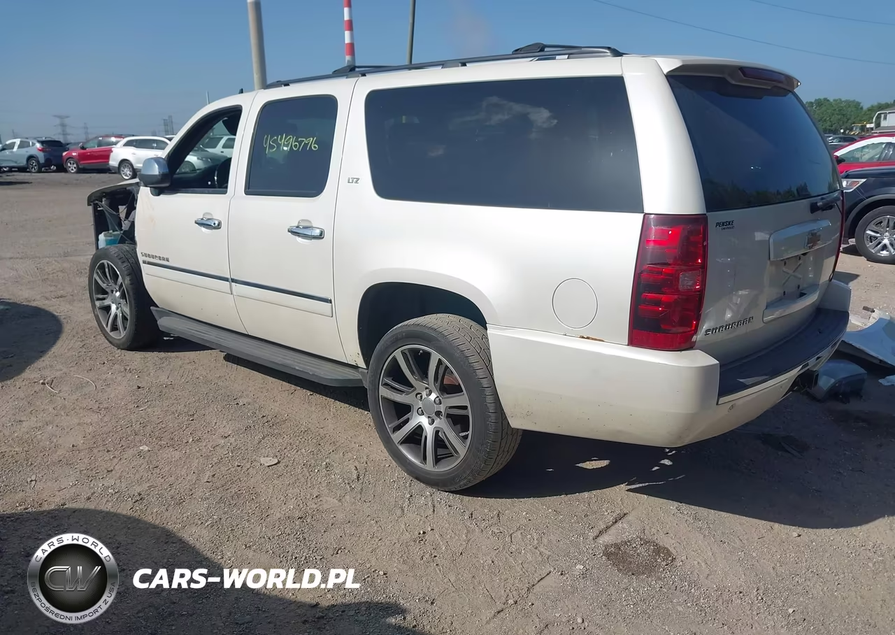 2011 Chevrolet Suburban Ltz VIN:1GNSKKE38BR367347 - 3