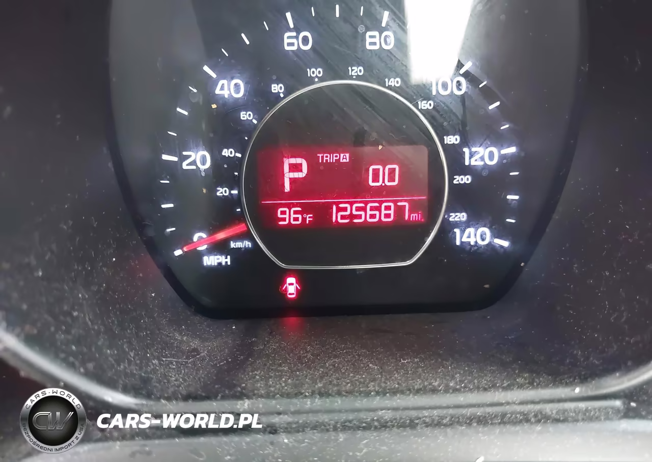 2018 Kia Soul VIN:KNDJN2A22J7615109 - 7