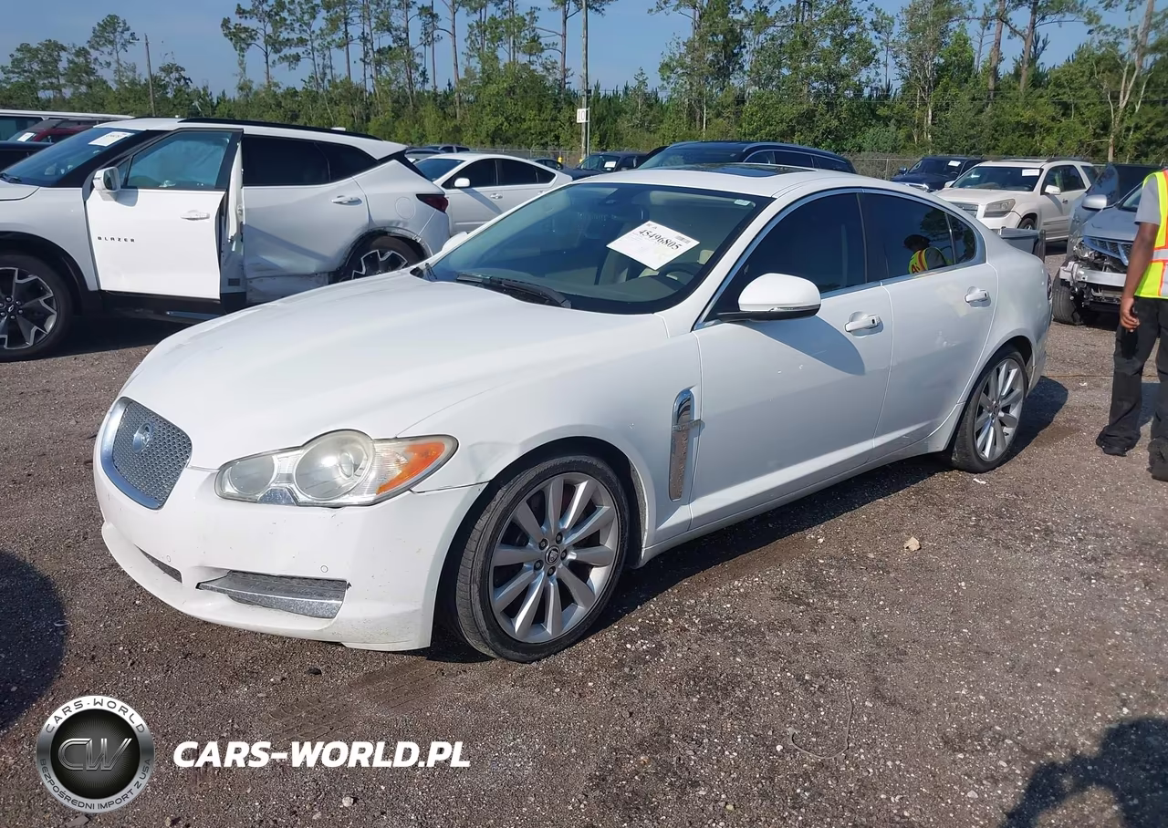 2011 Jaguar Xf Premium VIN:SAJWA0GB8BLS18107 - 2