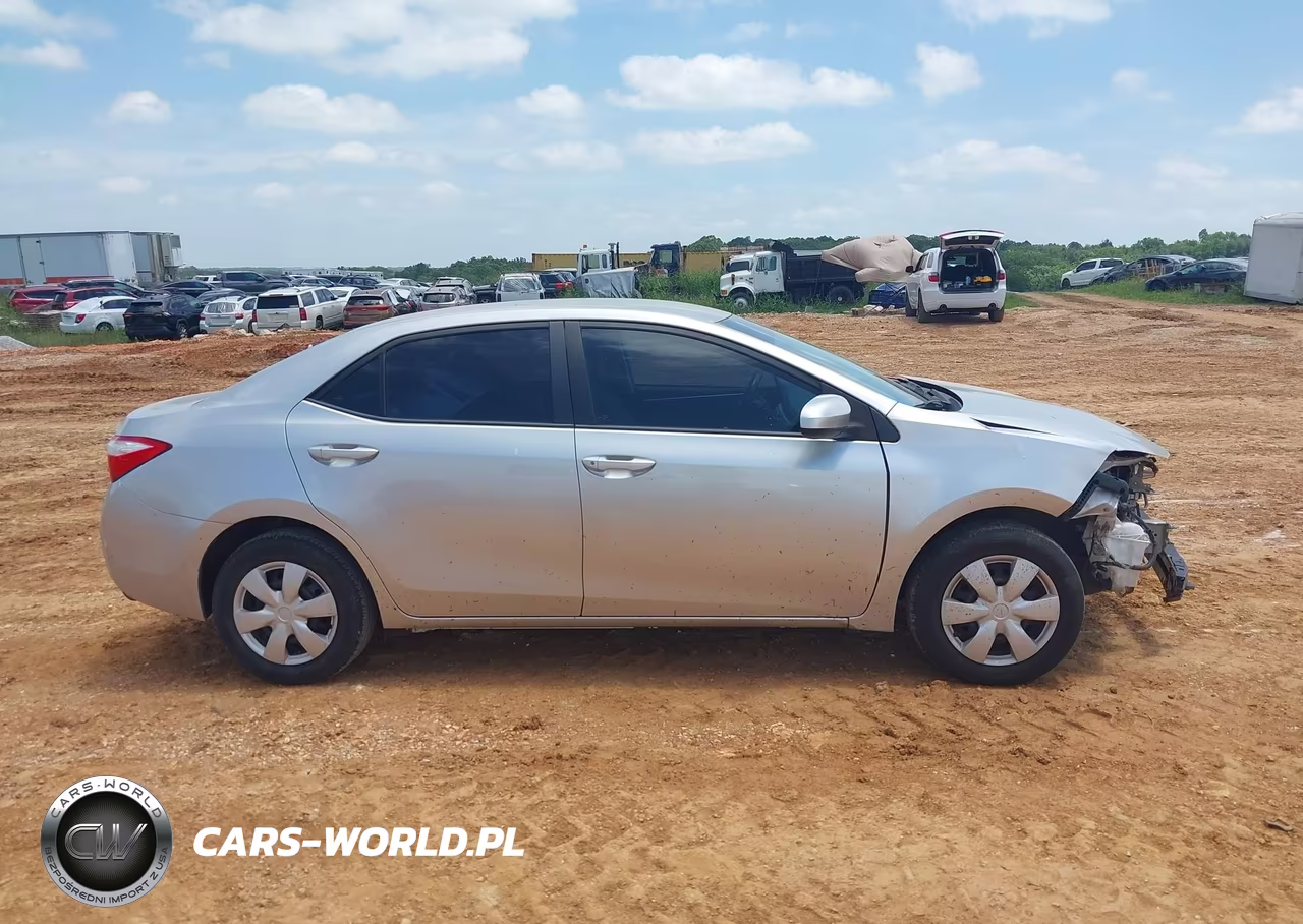 2015 Toyota Corolla L VIN:5YFBURHE7FP336132 - 14