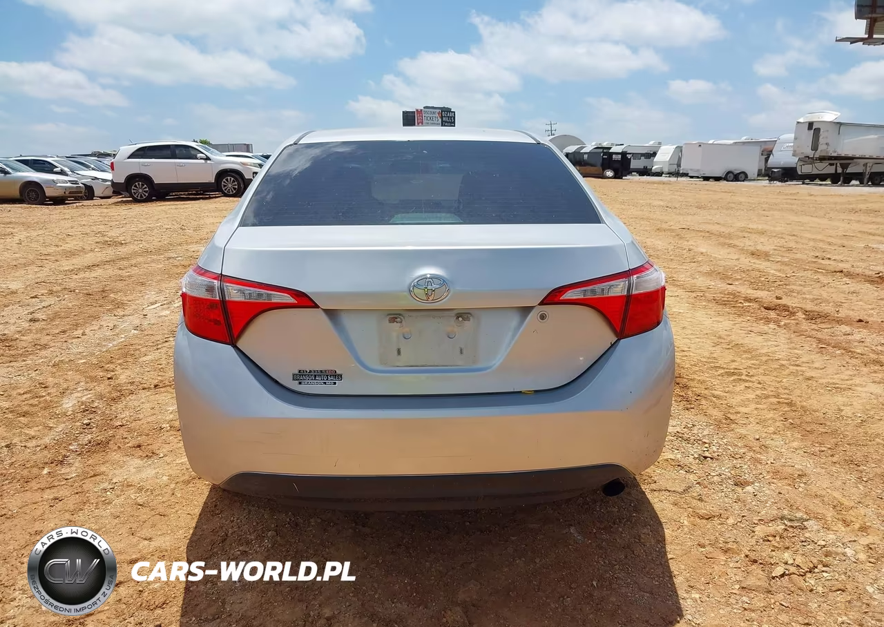 2015 Toyota Corolla L VIN:5YFBURHE7FP336132 - 17