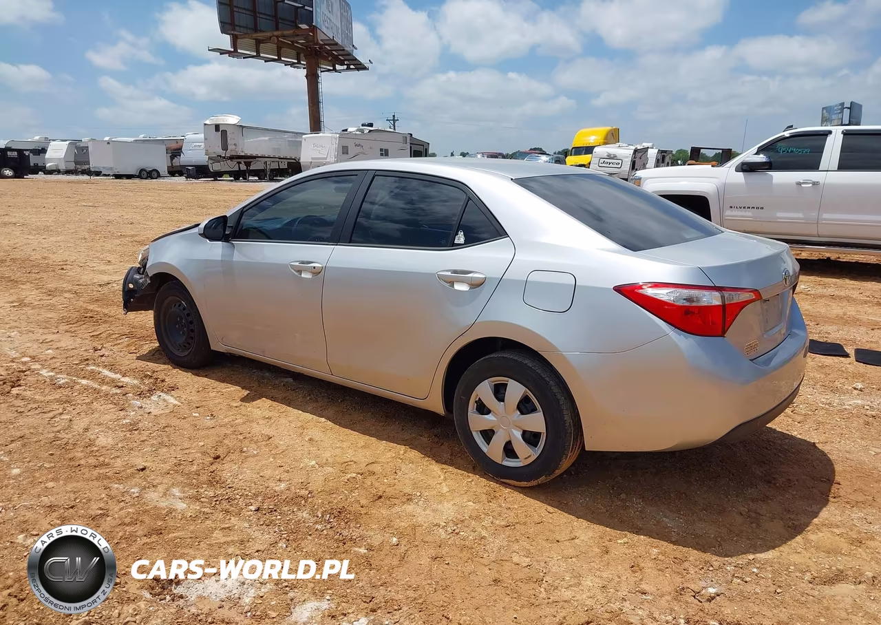 2015 Toyota Corolla L VIN:5YFBURHE7FP336132 - 3