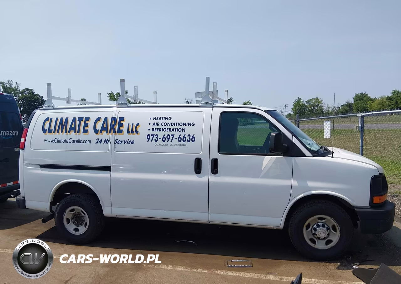 2016 Chevrolet Express 2500 Work Van VIN:1GCWGAFF5G1163724 - 13