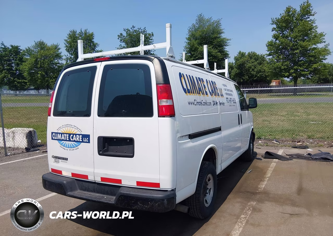 2016 Chevrolet Express 2500 Work Van VIN:1GCWGAFF5G1163724 - 4