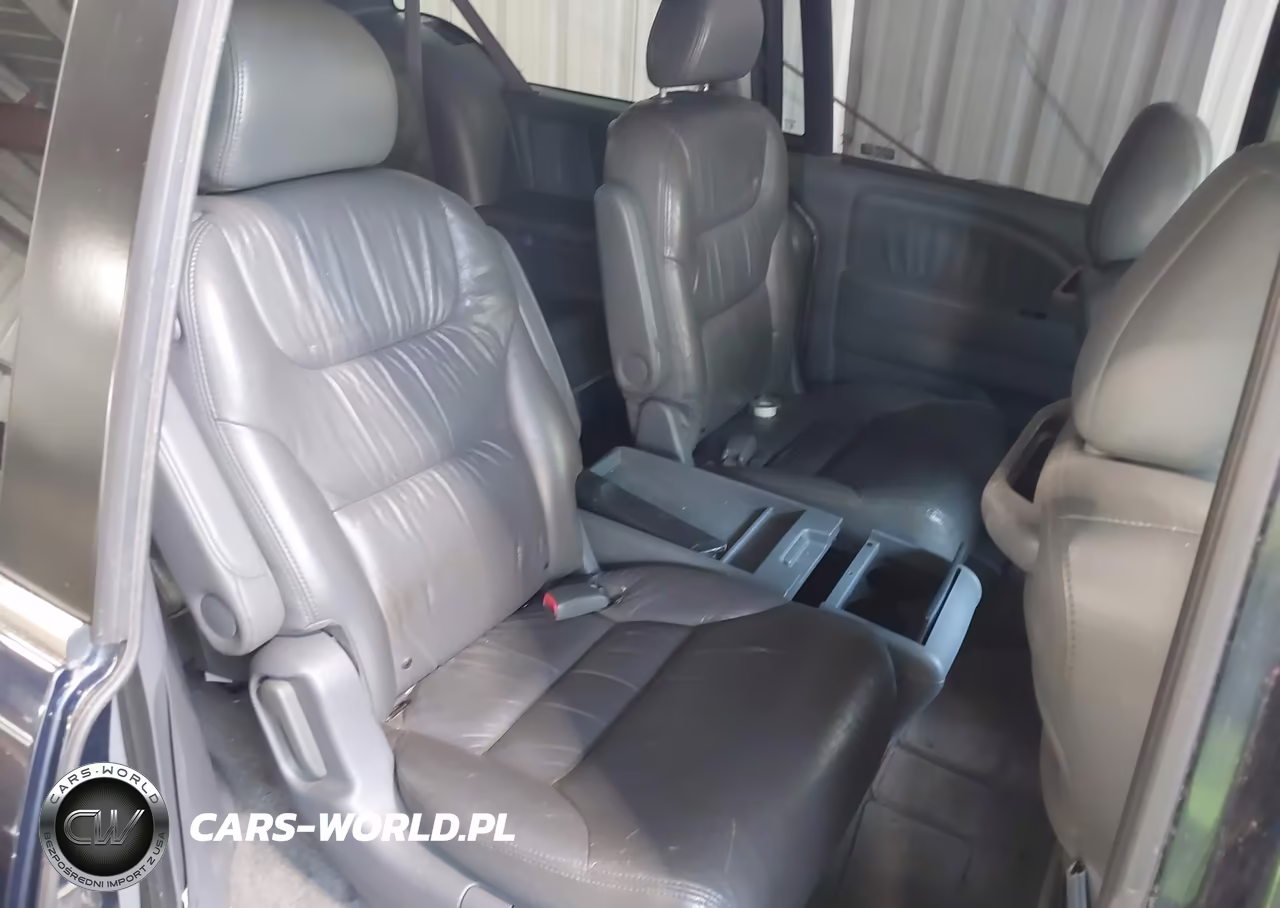 2007 Honda Odyssey Touring VIN:5FNRL38857B089084 - 8
