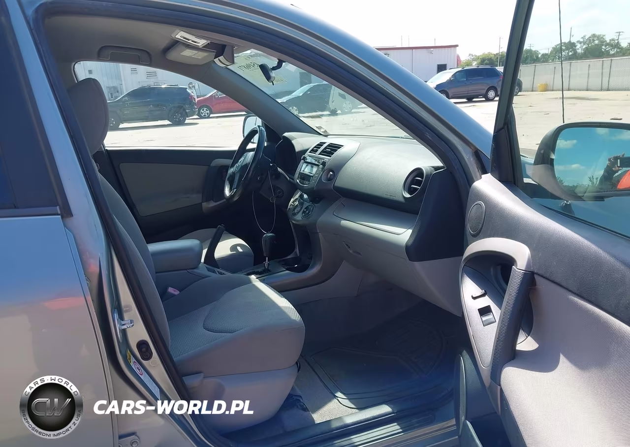2007 Toyota Rav4 Limited VIN:JTMBD31V575057817 - 5