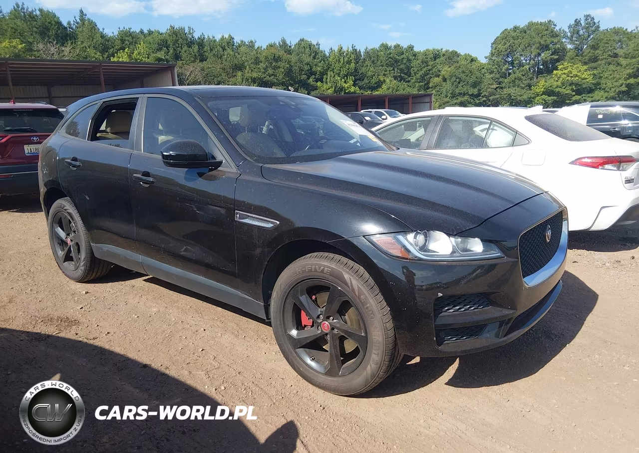2018 Jaguar F-Pace 30T Premium