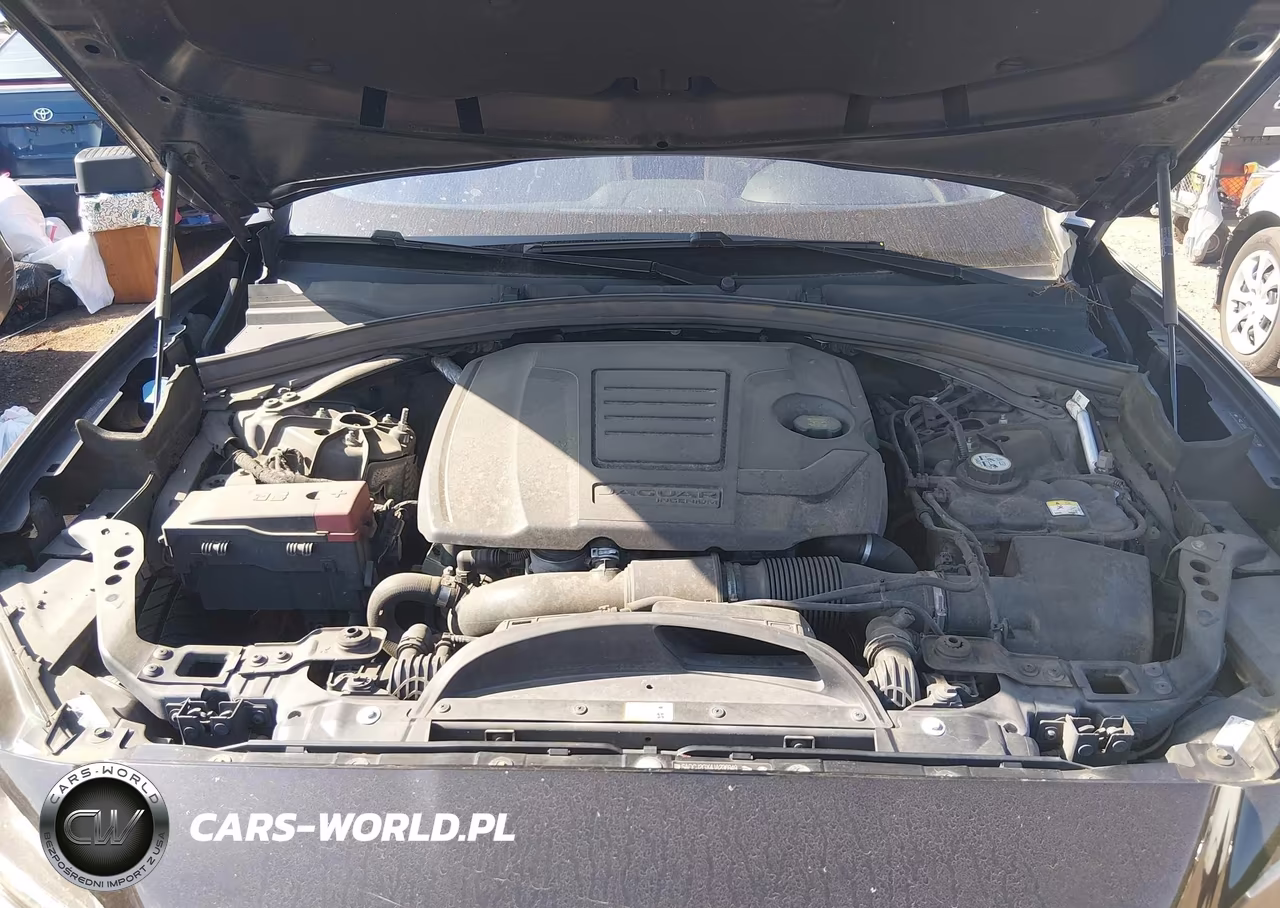 2018 Jaguar F-Pace 30T Premium VIN:SADCJ2GX4JA236949 - 10