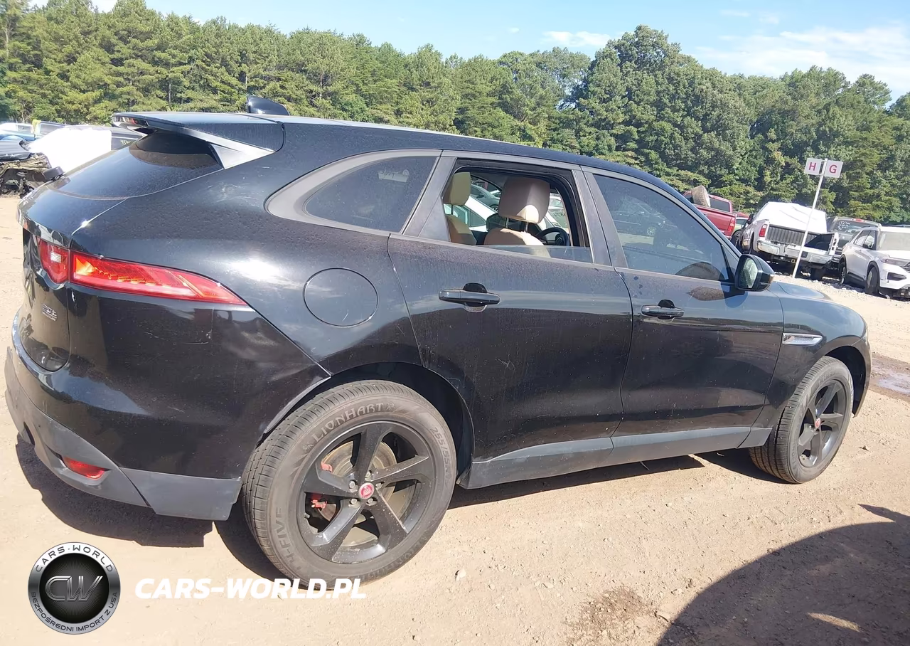 2018 Jaguar F-Pace 30T Premium VIN:SADCJ2GX4JA236949 - 14