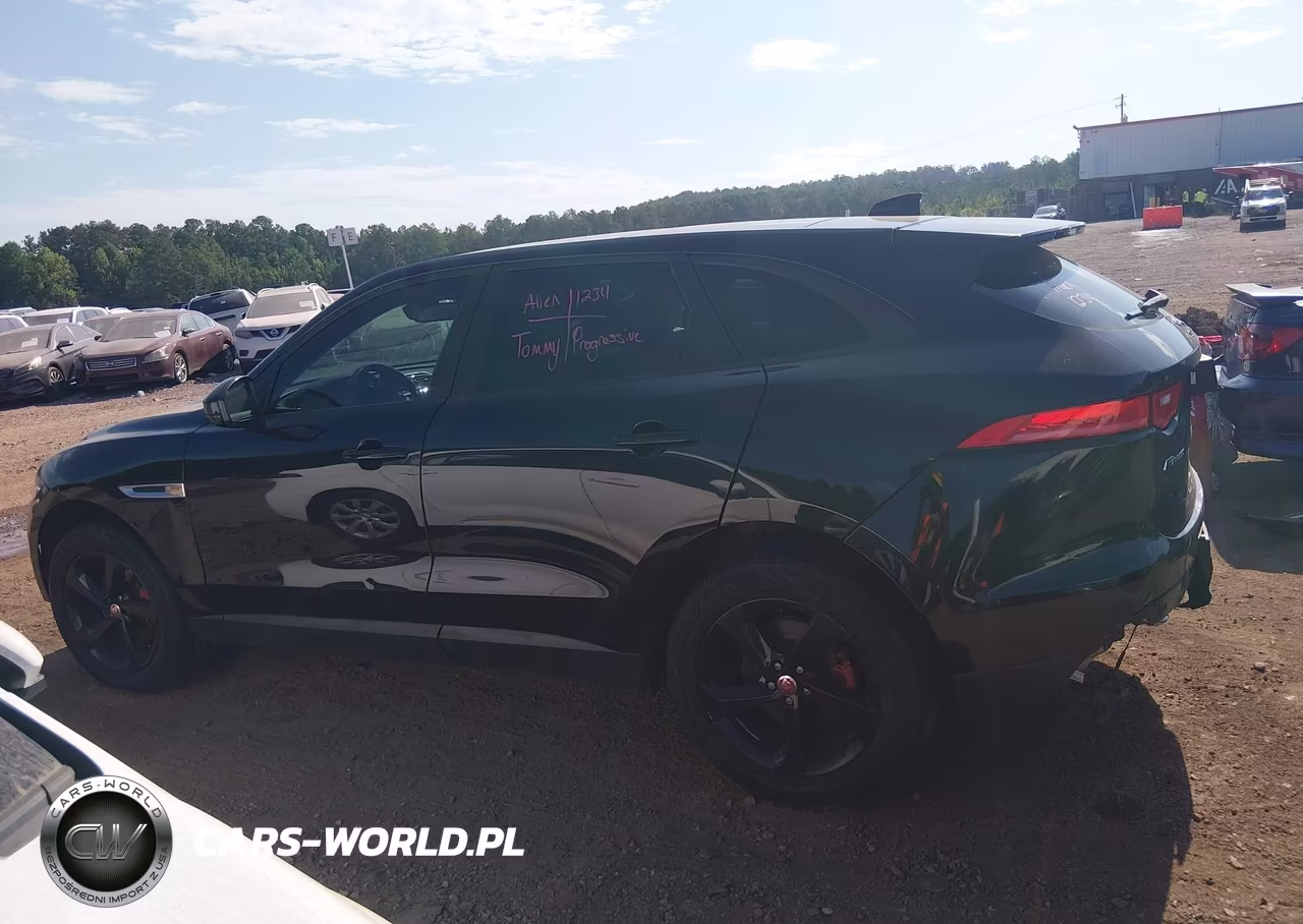 2018 Jaguar F-Pace 30T Premium VIN:SADCJ2GX4JA236949 - 15