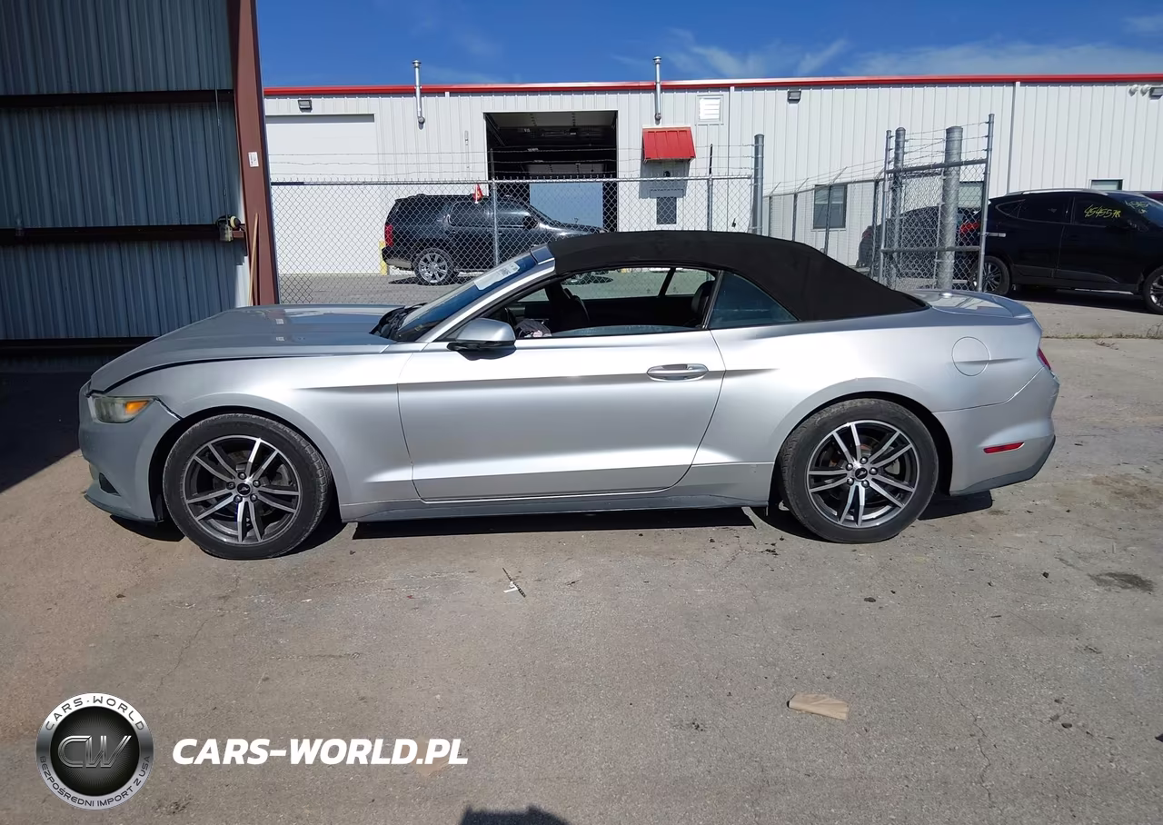 2016 Ford Mustang Ecoboost Premium VIN:1FATP8UH6G5226649 - 14