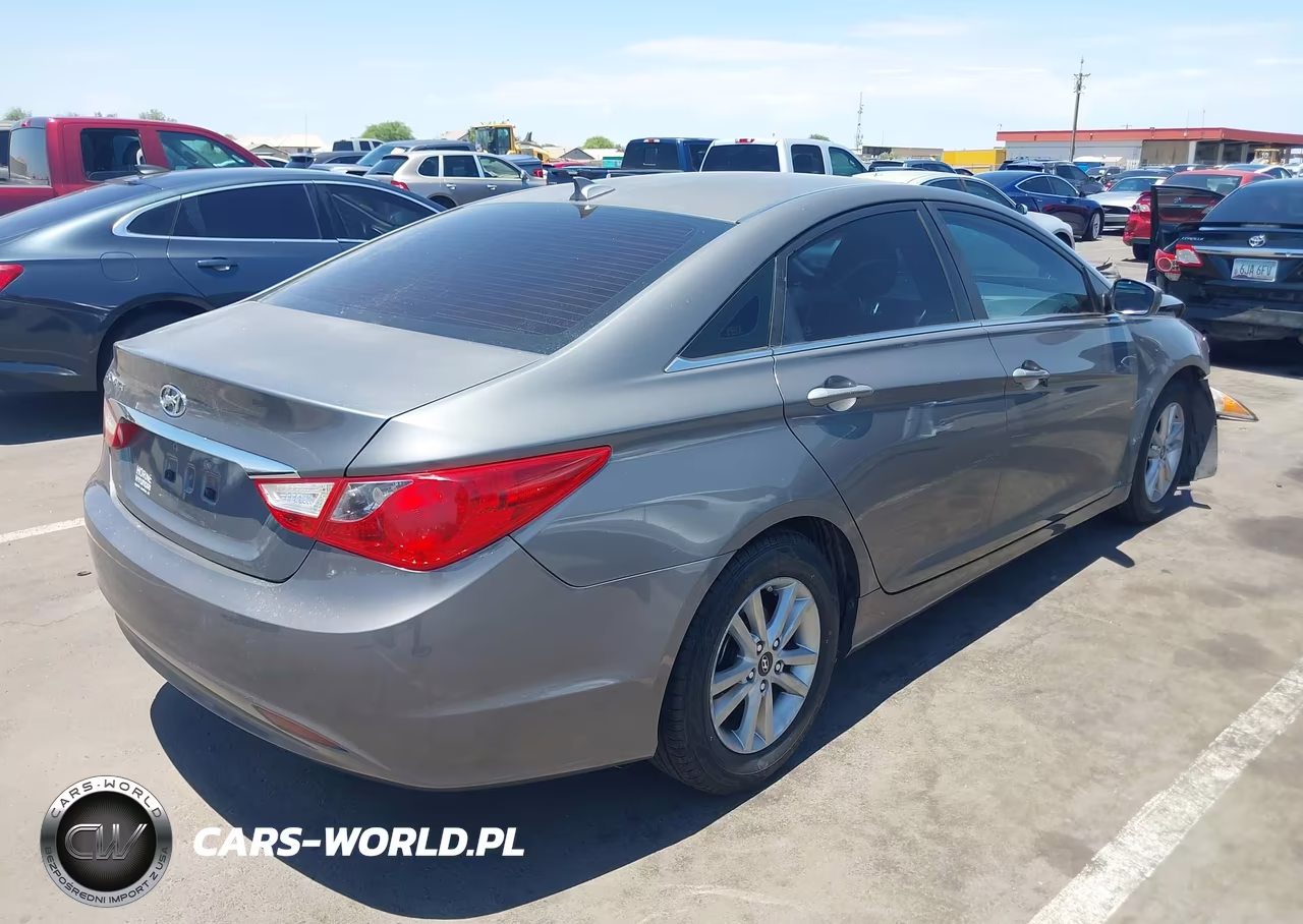 2012 Hyundai Sonata Gls VIN:5NPEB4ACXCH494536 - 4