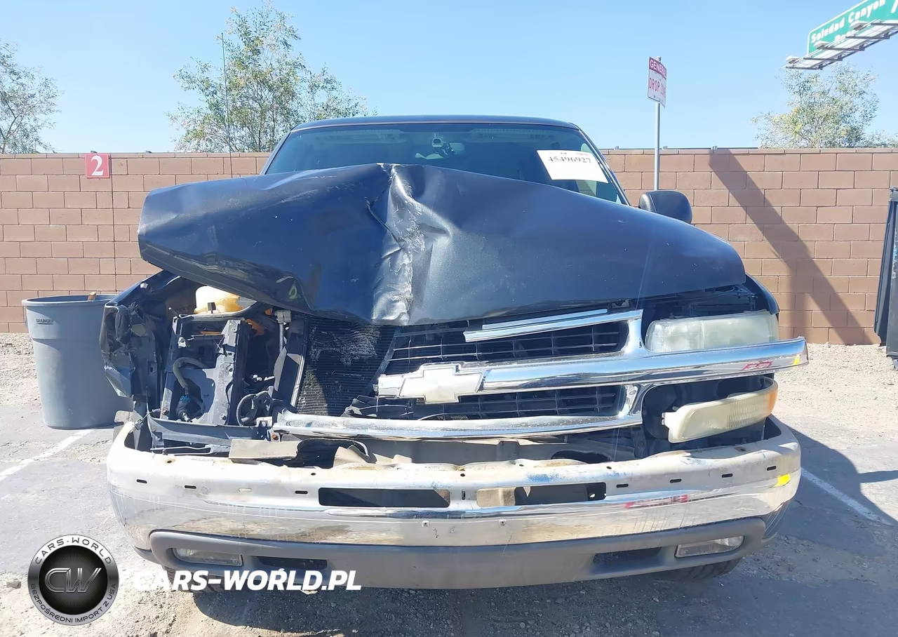 2004 Chevrolet Tahoe Ls VIN:1GNEC13V34R173675 - 12
