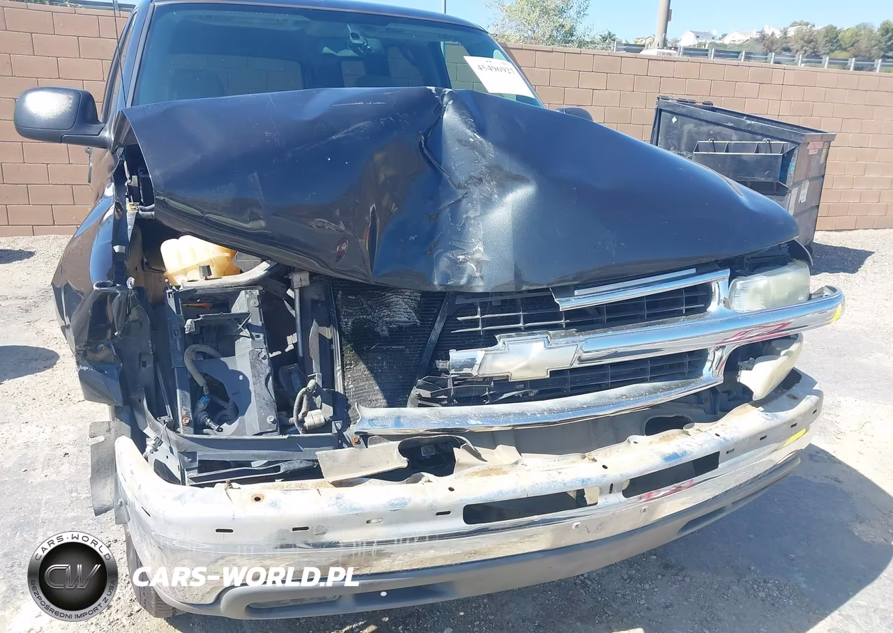 2004 Chevrolet Tahoe Ls VIN:1GNEC13V34R173675 - 6