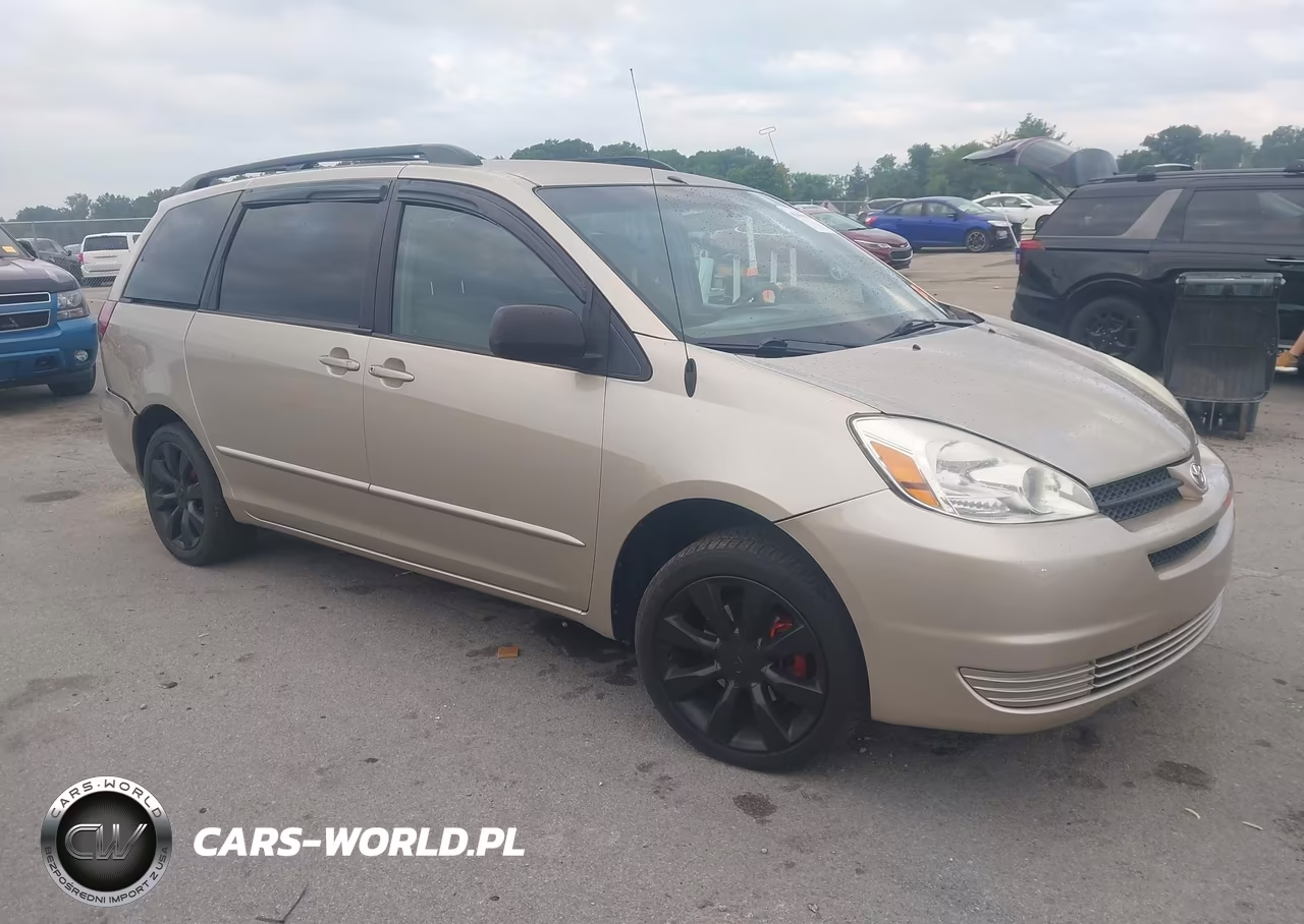 2005 Toyota Sienna Le