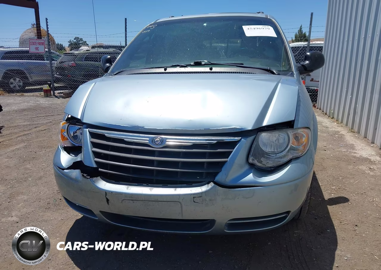 2005 Chrysler Town & Country Touring VIN:2C4GP54L15R194806 - 6