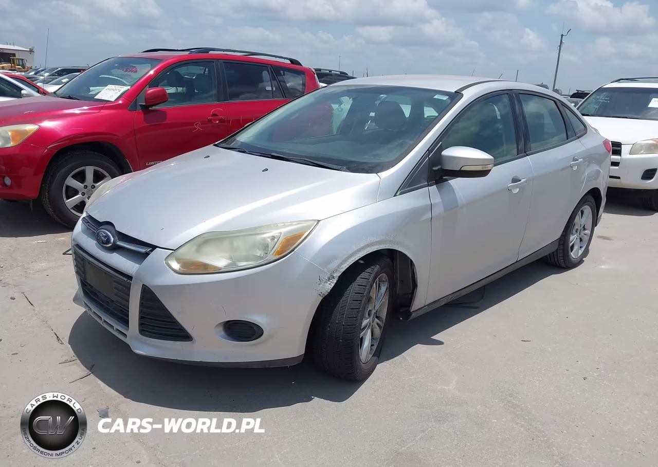 2014 Ford Focus Se VIN:1FADP3F25EL117639 - 2
