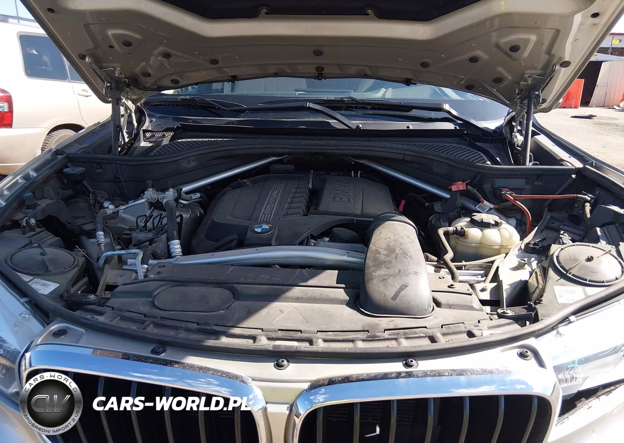 2016 BMW X5 xDrive35I VIN:5UXKR0C51G0U47726 - 10