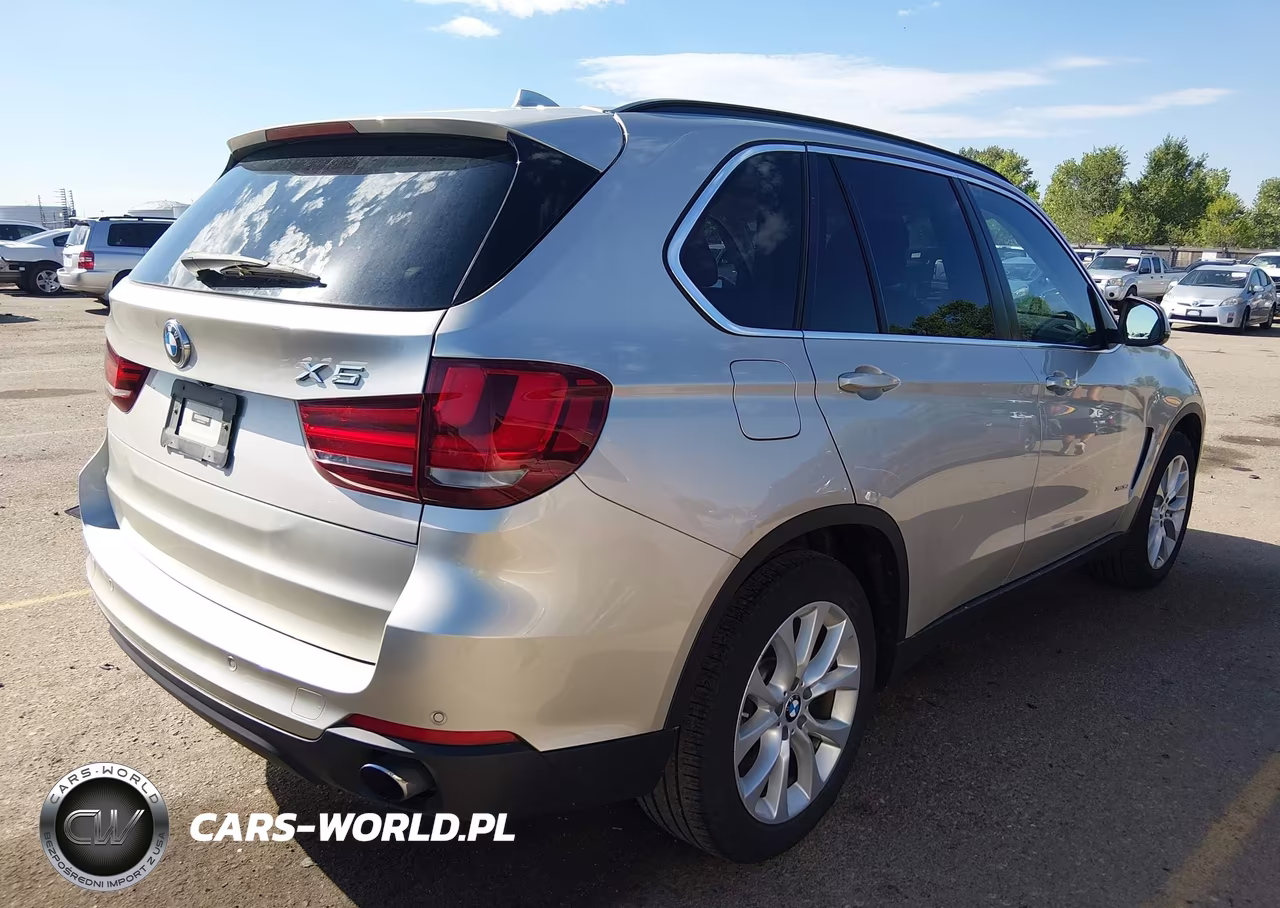 2016 BMW X5 xDrive35I VIN:5UXKR0C51G0U47726 - 4