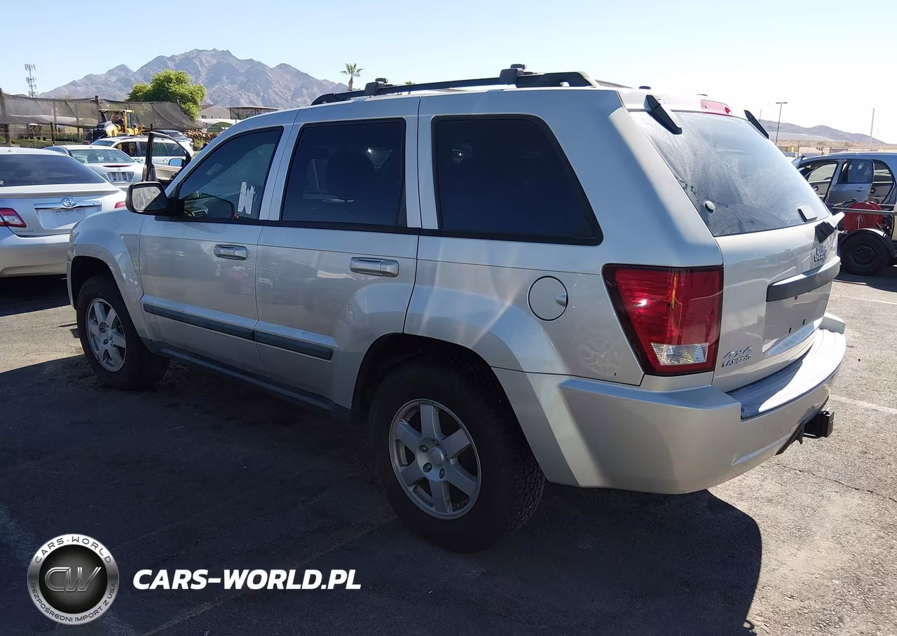 2009 Jeep Grand Cherokee Laredo VIN:1J8GR48K29C548488 - 3