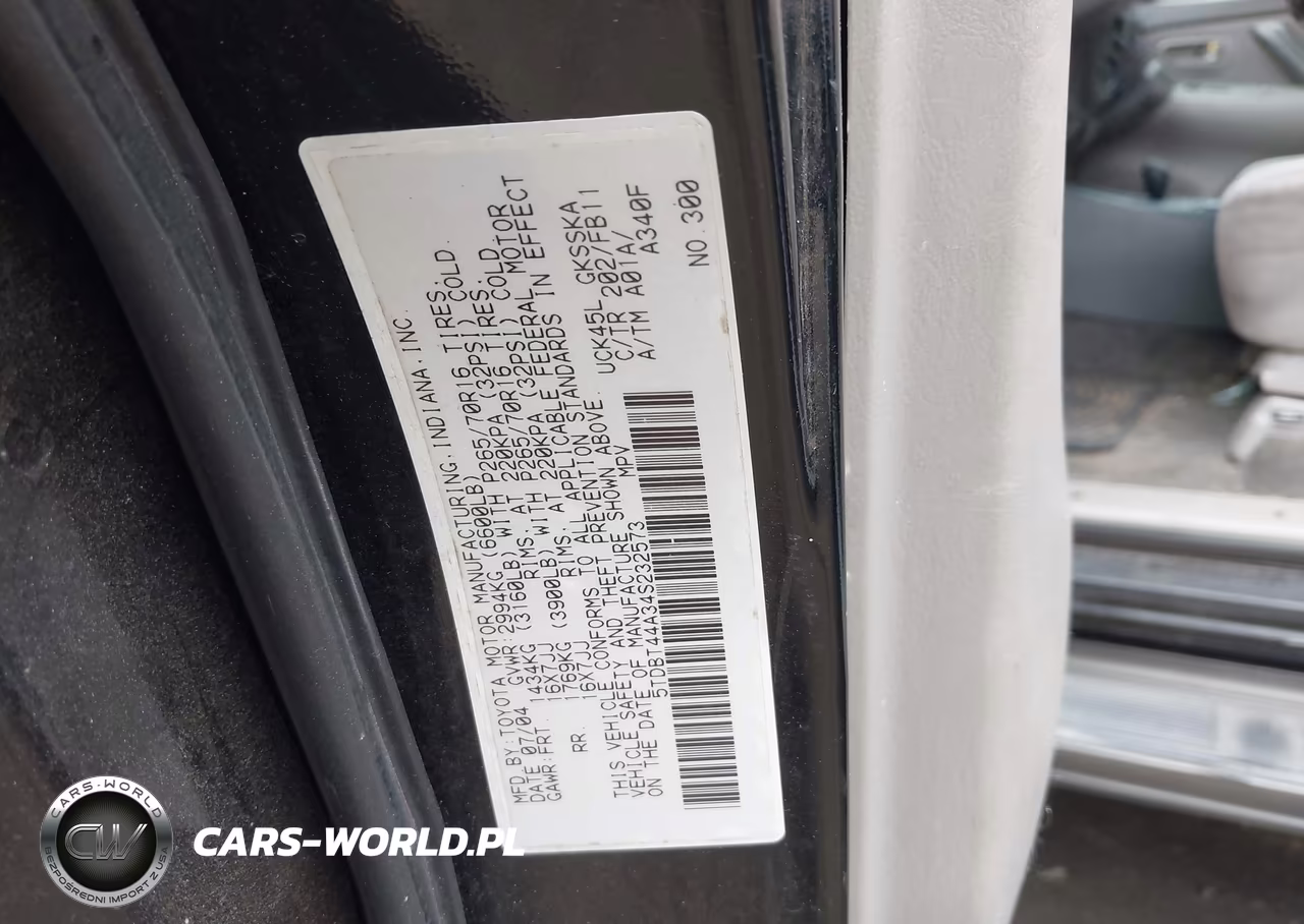 2004 Toyota Sequoia Sr5 V8 VIN:5TDBT44A34S232573 - 9