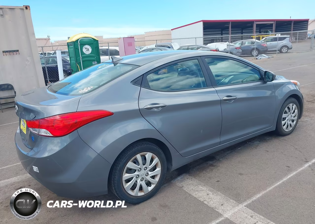 2012 Hyundai Elantra Gls VIN:5NPDH4AE9CH119233 - 4