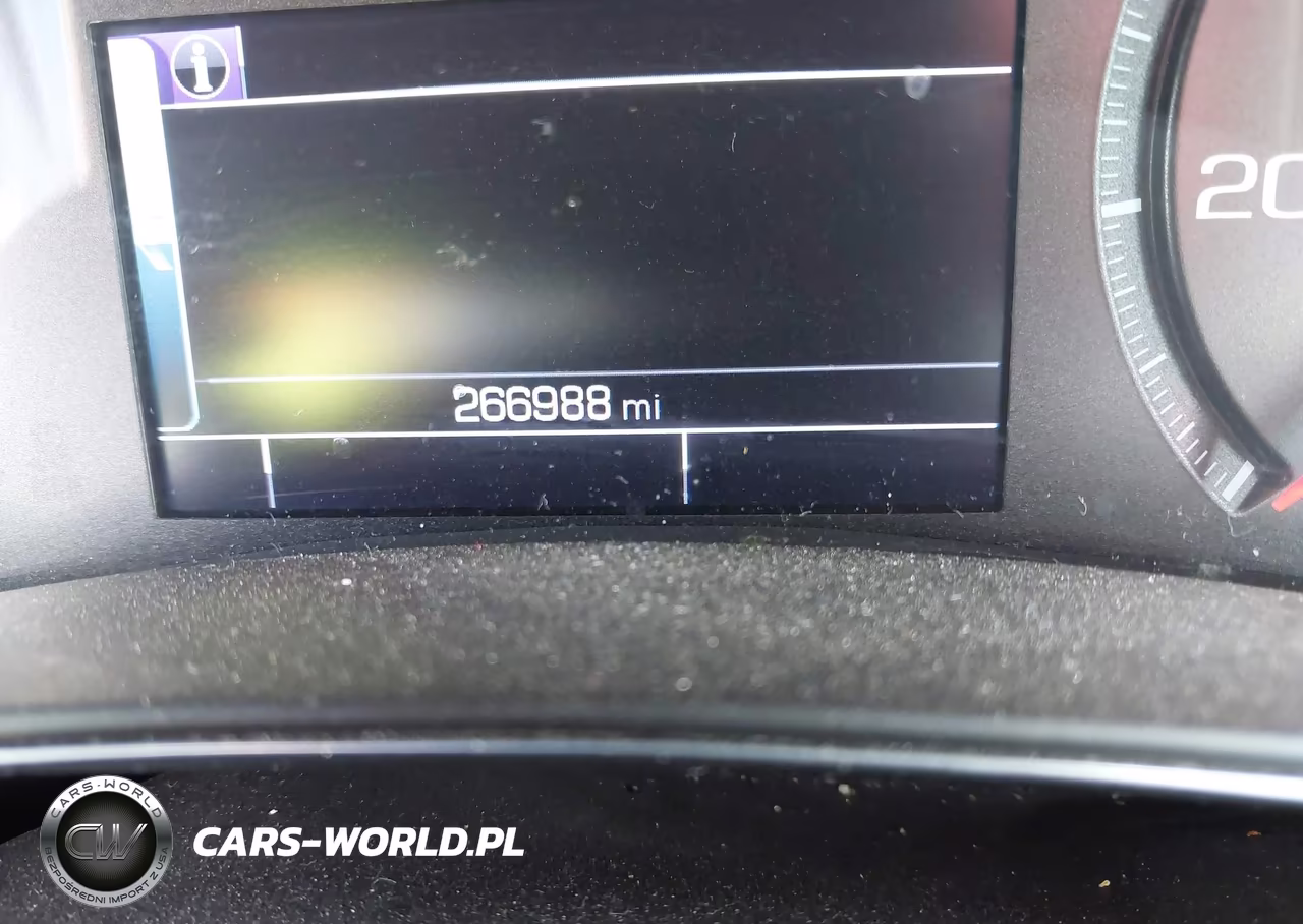 2018 Chevrolet Impala 1Lt VIN:2G1105S35J9132700 - 15