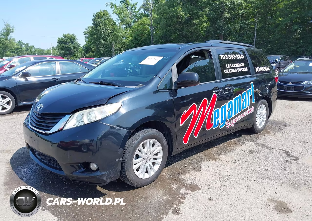 2017 Toyota Sienna Xle 8 Passenger VIN:5TDYZ3DCXHS768818 - 2
