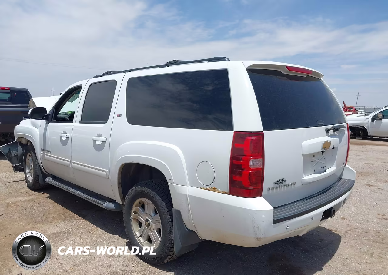 2012 Chevrolet Suburban Lt VIN:1GNSKJE7XCR171652 - 3