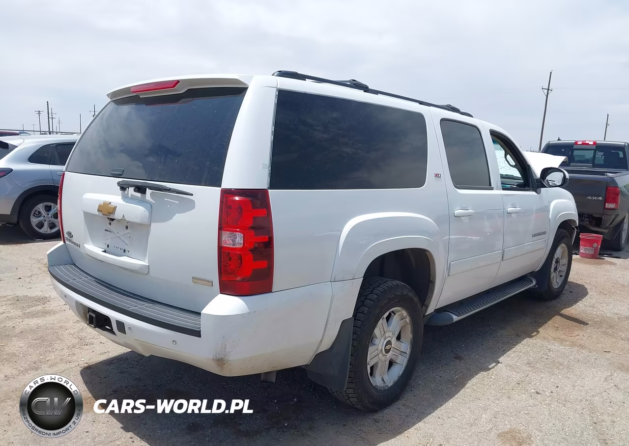2012 Chevrolet Suburban Lt VIN:1GNSKJE7XCR171652 - 4