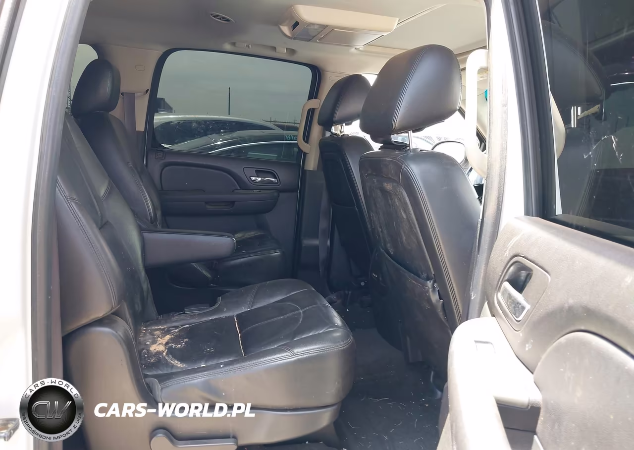 2012 Chevrolet Suburban Lt VIN:1GNSKJE7XCR171652 - 8