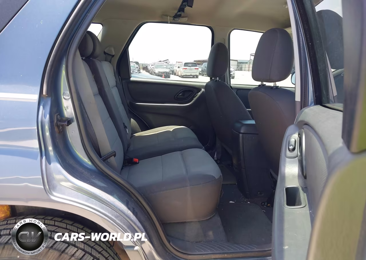 2005 Ford Escape Xls VIN:1FMYU02Z15KA69662 - 8