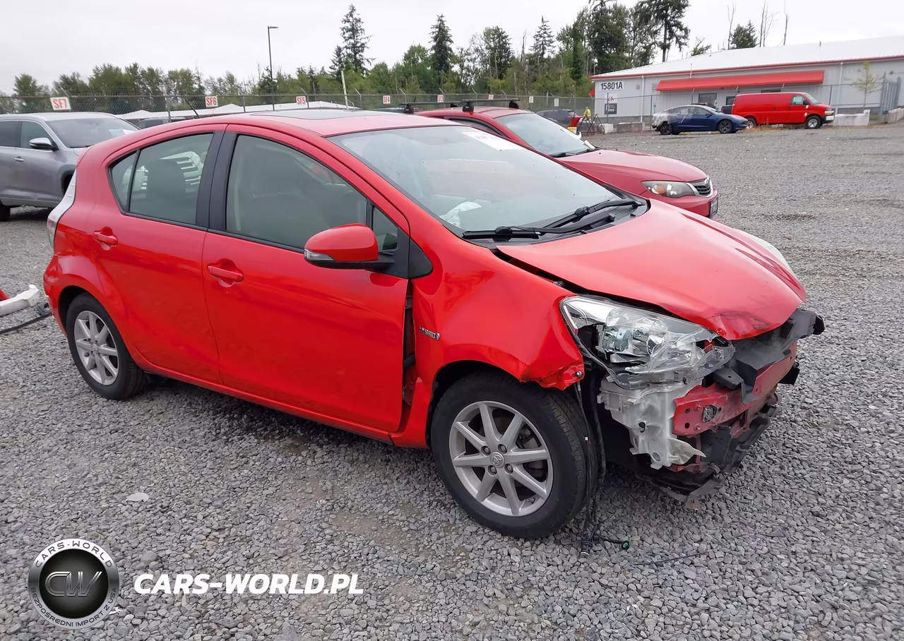 2013 Toyota Prius C Four