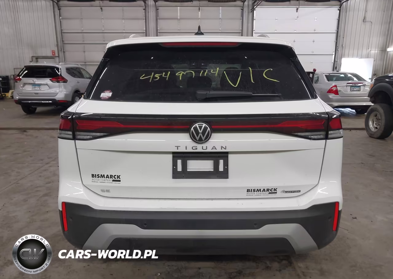 2025 Volkswagen Tiguan 2.0T Se VIN:3VVMR7RM6SM042261 - 16