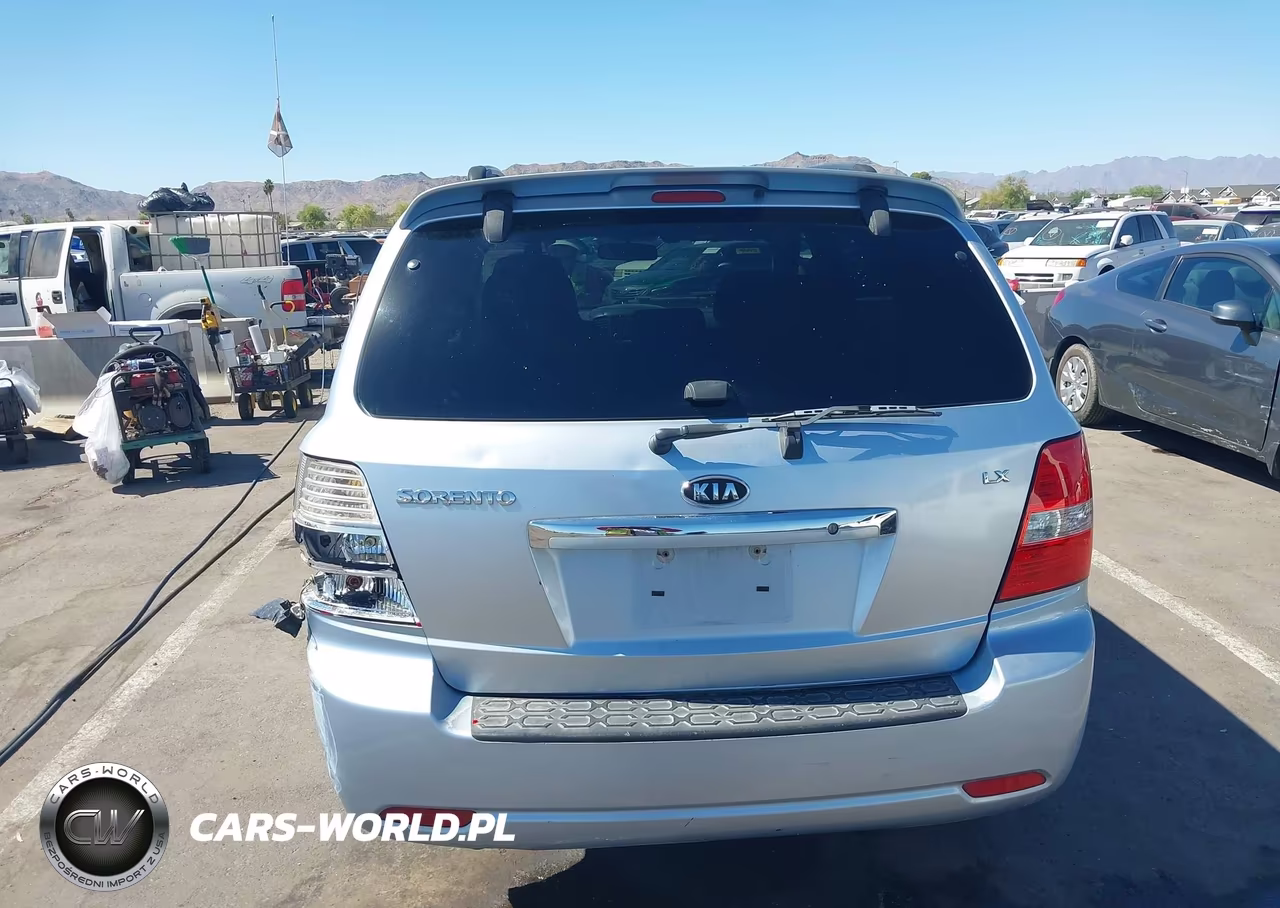 2008 Kia Sorento Lx VIN:KNDJD735685764085 - 16