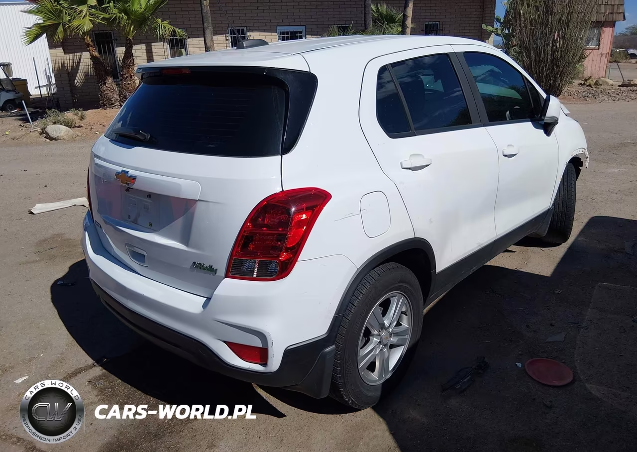 2020 Chevrolet Trax Fwd Ls VIN:KL7CJKSB6LB061296 - 4
